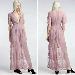 Honey Punch Lace Romper Maxi Size Small